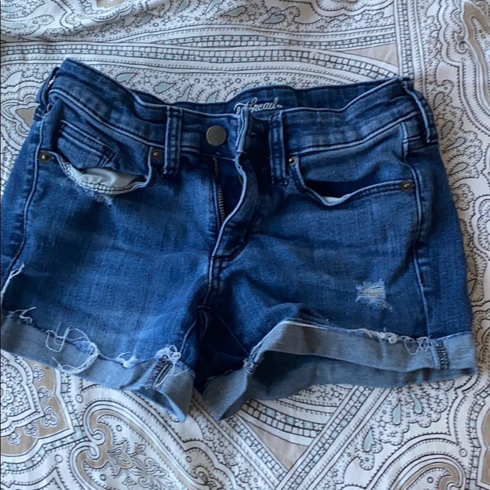 Dark wash Universal Thread jean shorts